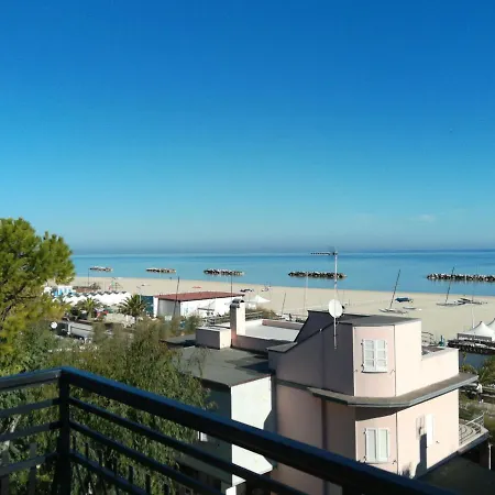La Pinetina Bed & Breakfast Porto San Giorgio